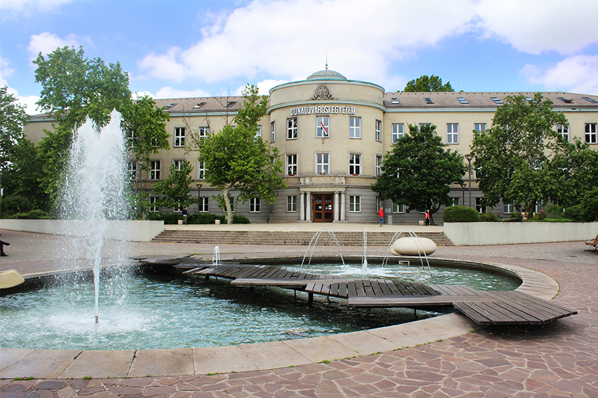 Main building of the University of Dunaújváros