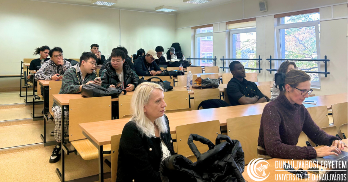 Társadalomtudományi és Nemzetközi Szekció